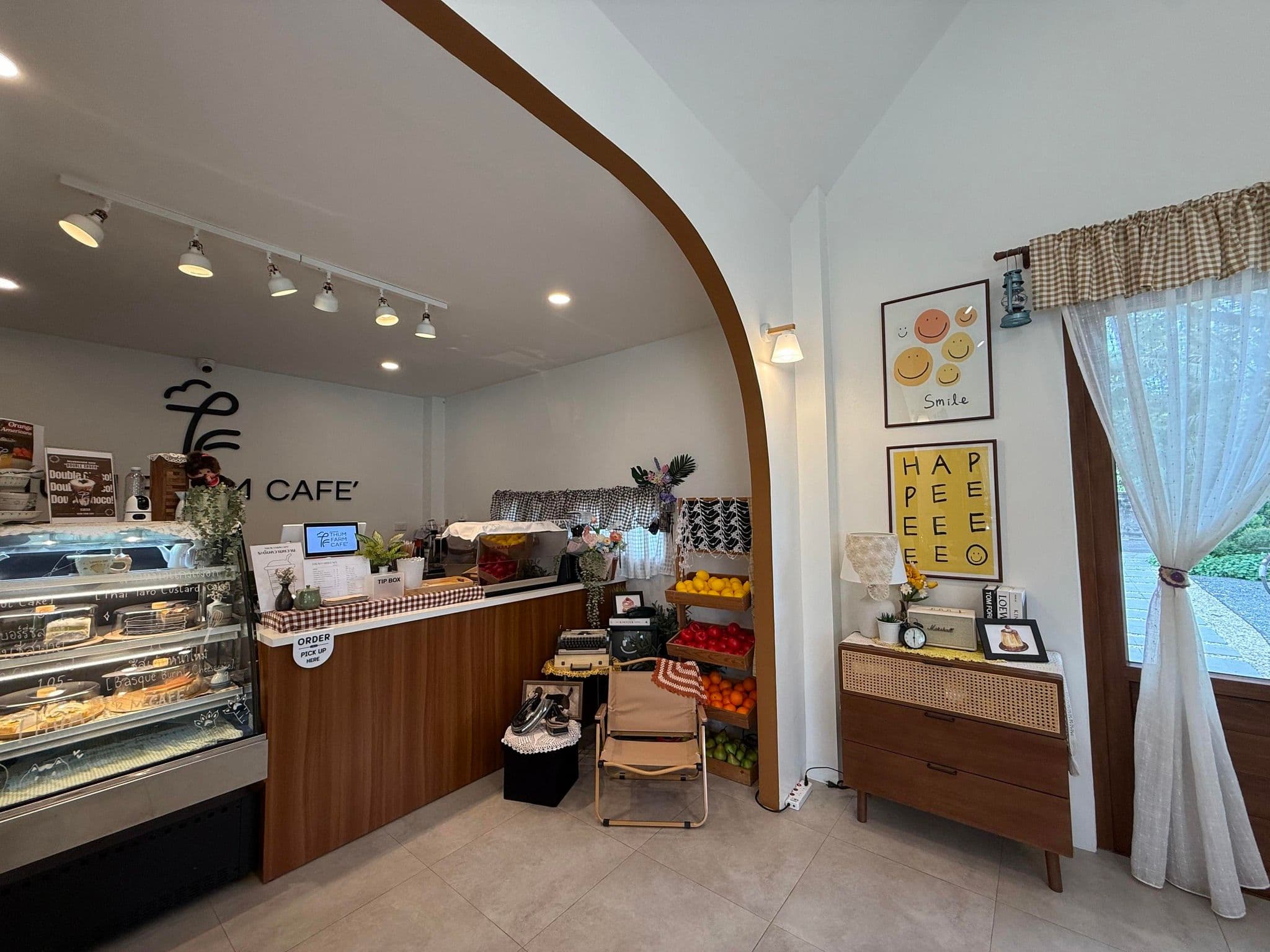 Thum Farm Cafe image 2