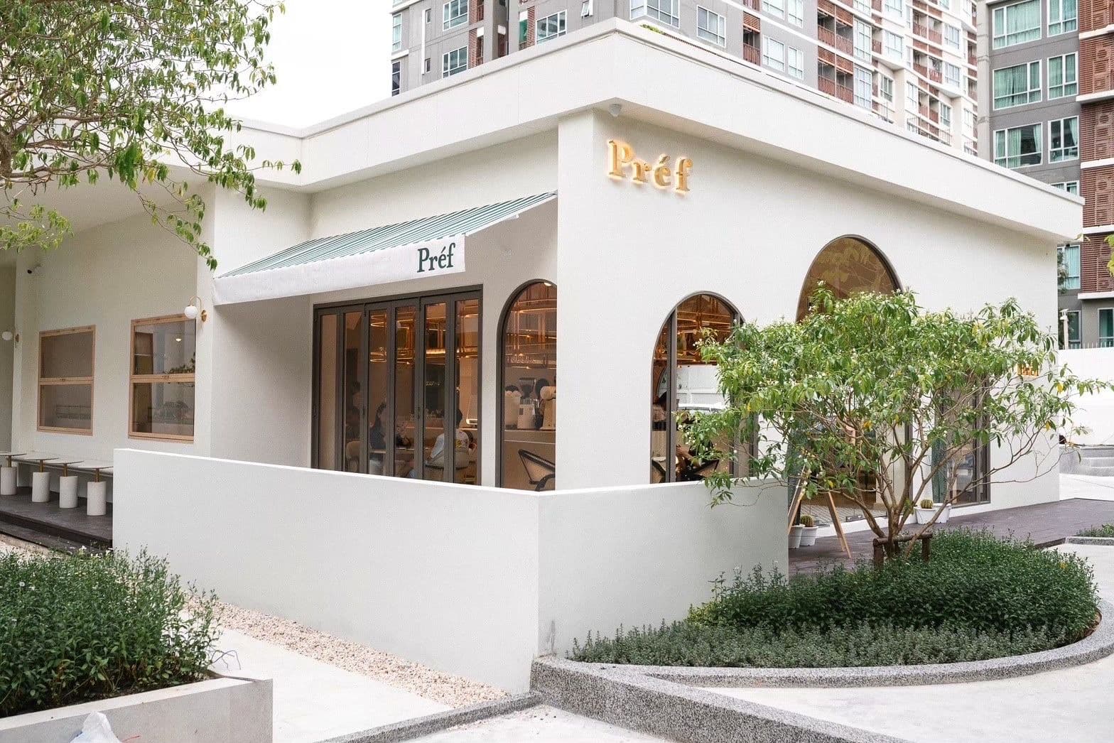 Pref Cafe & Bar image 2