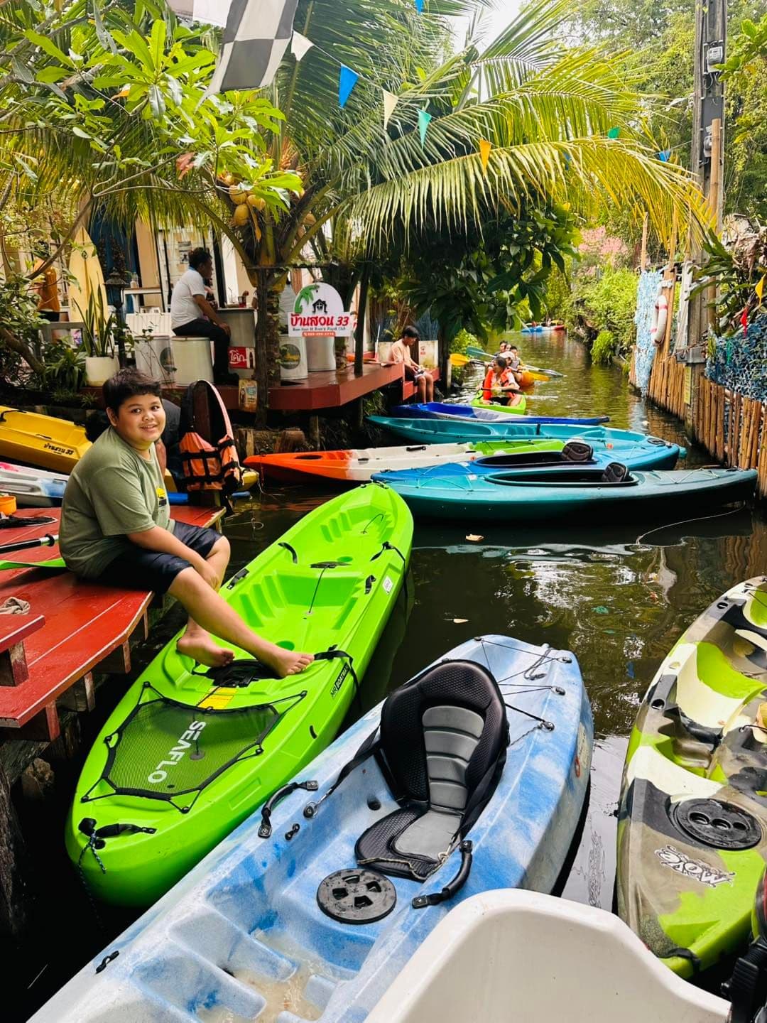 Baan Suan 33 Boat & Kayak image 3