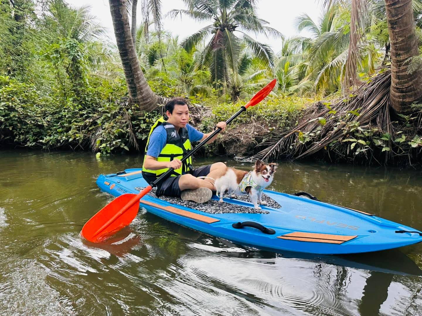Baan Suan 33 Boat & Kayak image 2