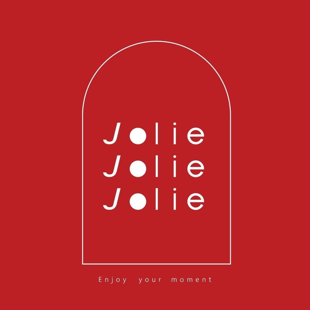 Jolie cafe & bar image 2