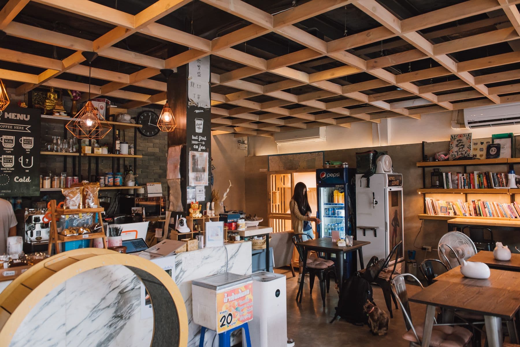 Cazz Cafe and Hostel gallery 4