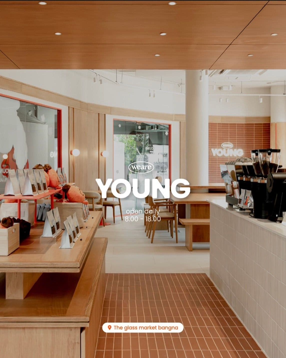 WE ARE YOUNG CAFE gallery 14