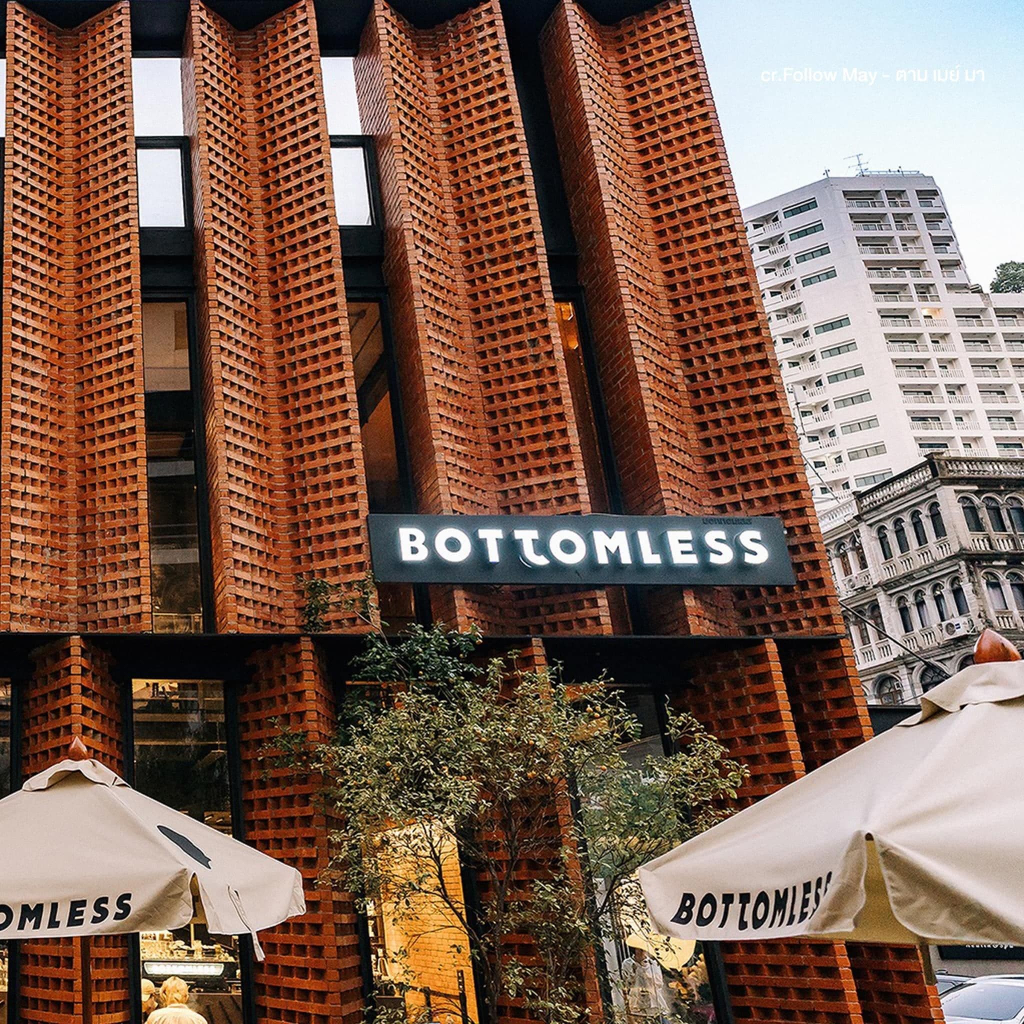Bottomless S33 image 2