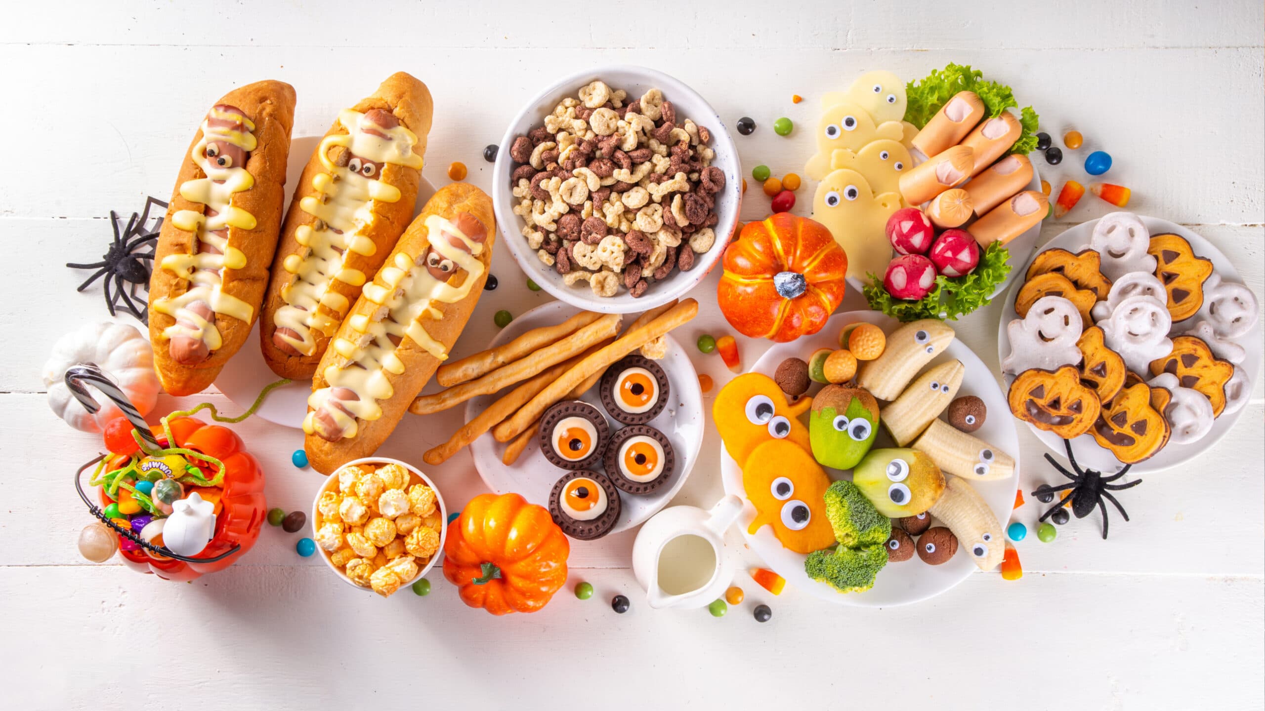 🎃 Trick or Treat รวมสูตรขนมโฮมเมดสุดหลอนที่น้องหมาแมวสามารถฟินได้  🍬🐾