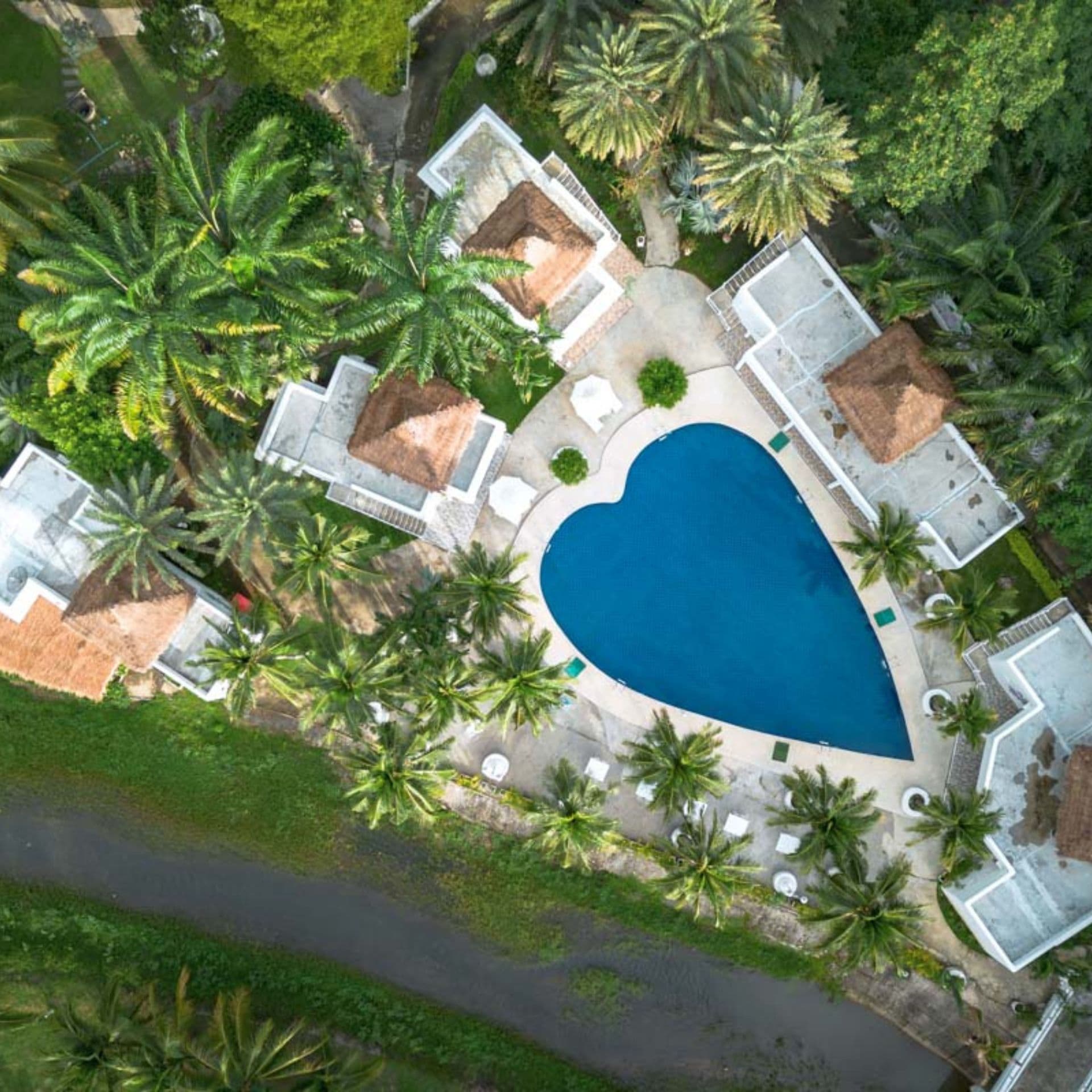 Baan Aom Kod Kun Kao